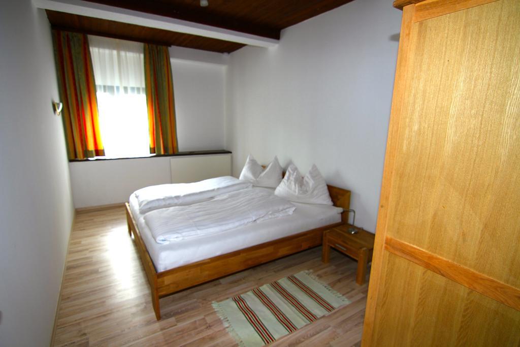 Villa Grossglockner Heiligenblut Kamer foto